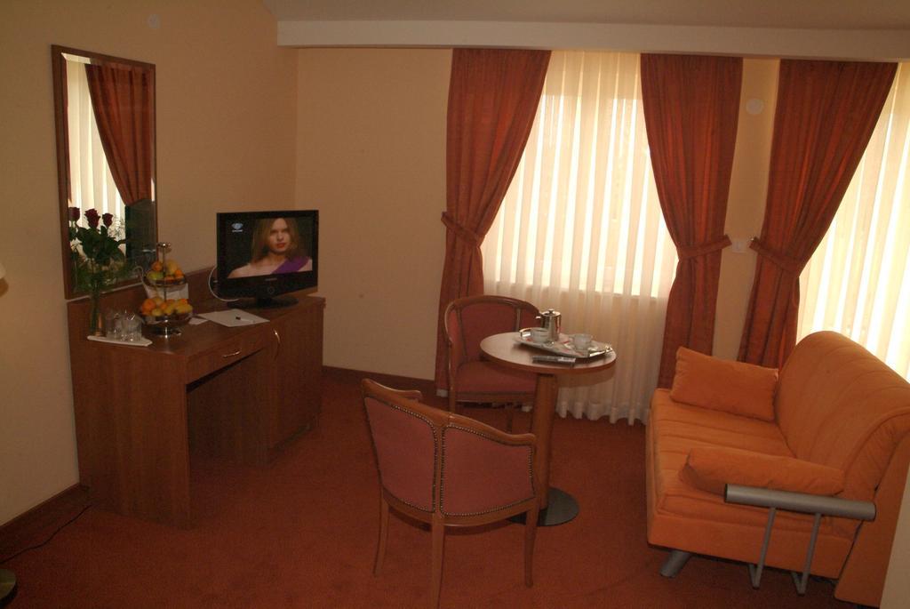 Hotel Kaktus Citluk Exterior photo